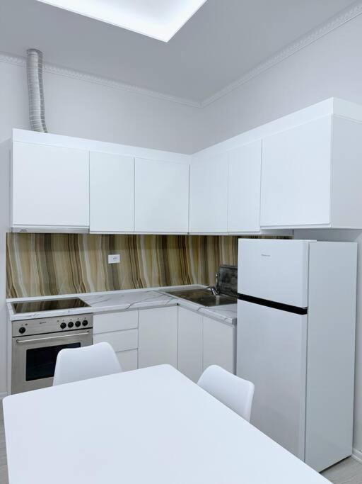 AEM 2 Bedroom Apartment Apt #3
