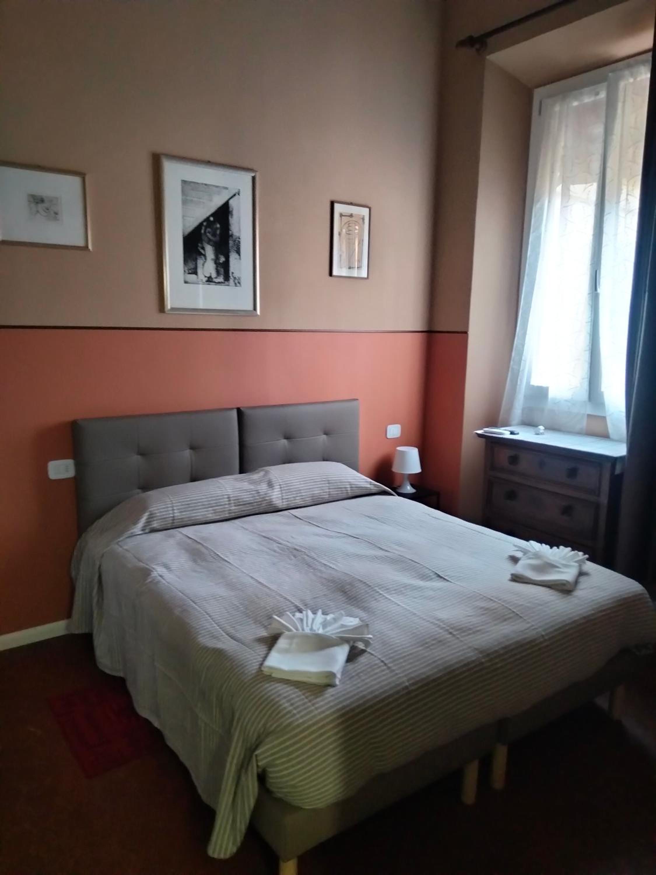 PIAZZA SANTO STEFANO 6 Rooms view 2