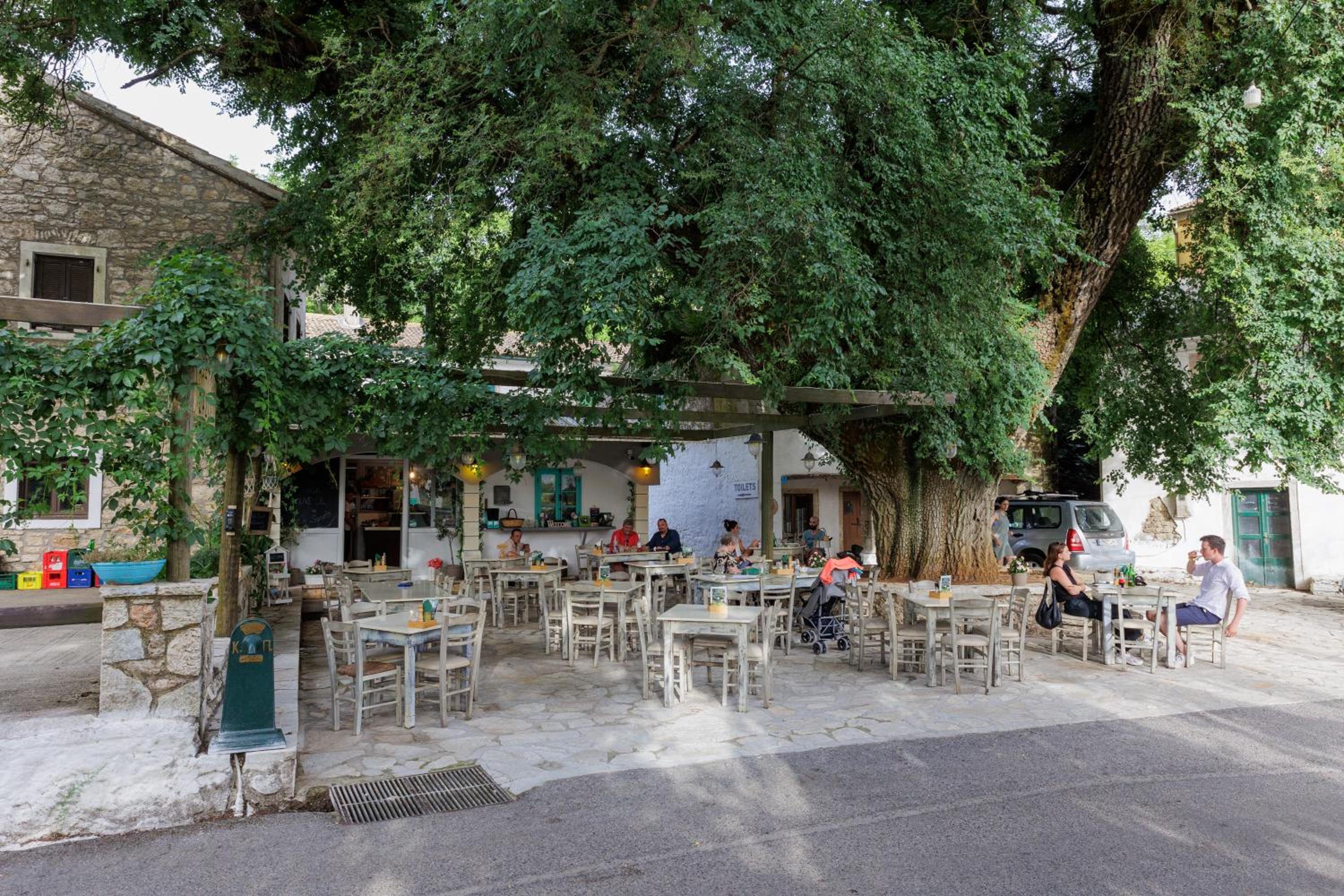 Villa Oros