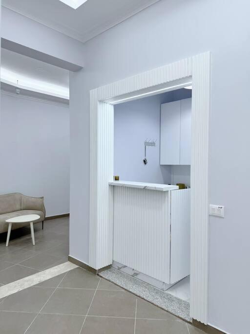 AEM 1 Bedroom Apartment Apt #9