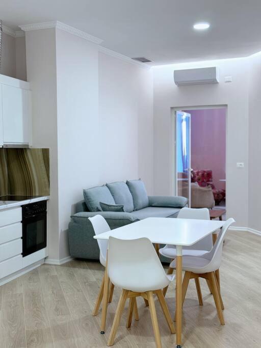 AEM 1 Bedroom Apartment Apt #9