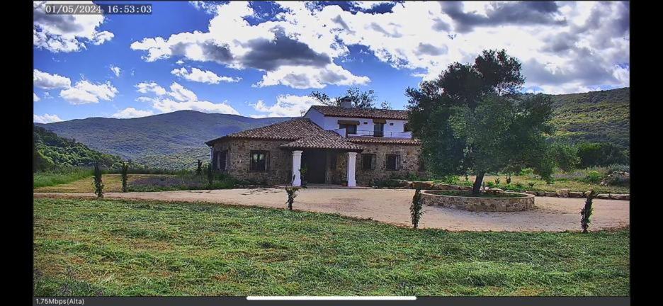 FAMILIAR y UNICA VILLA EN GAUCIN
