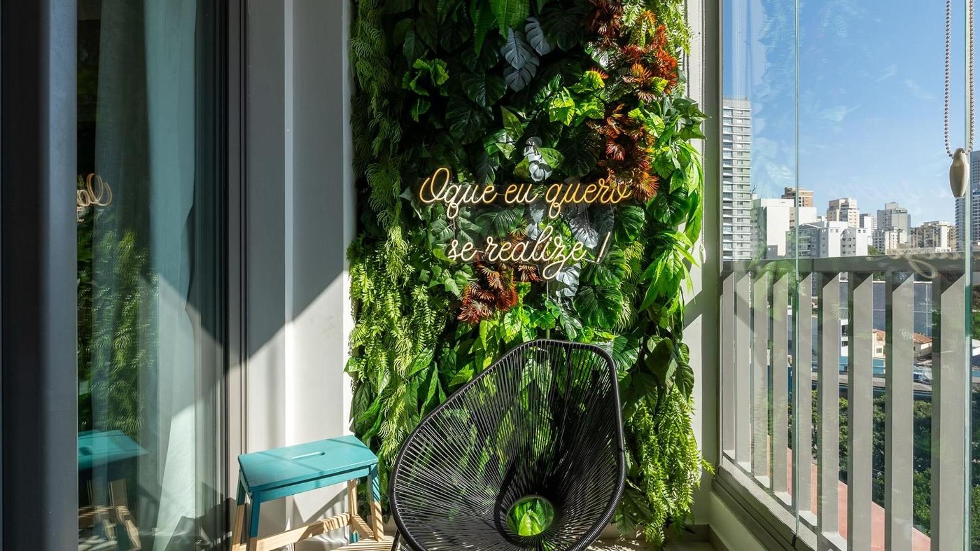 Studios Novíssimos com Piscina no Rooftop e vista para o Allianz Parque