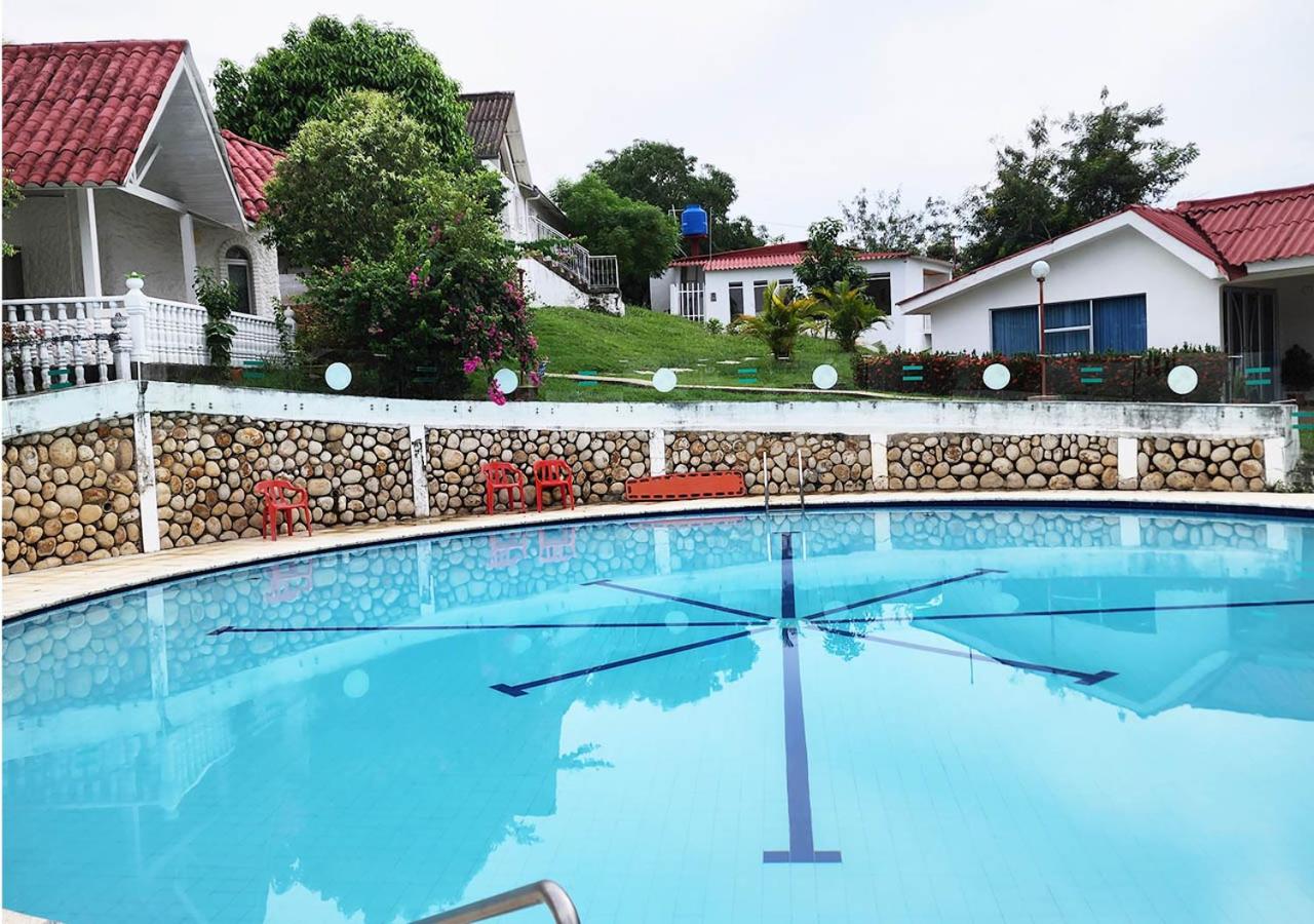 Casa villa con Jacuzzi, tobogán y BBQ