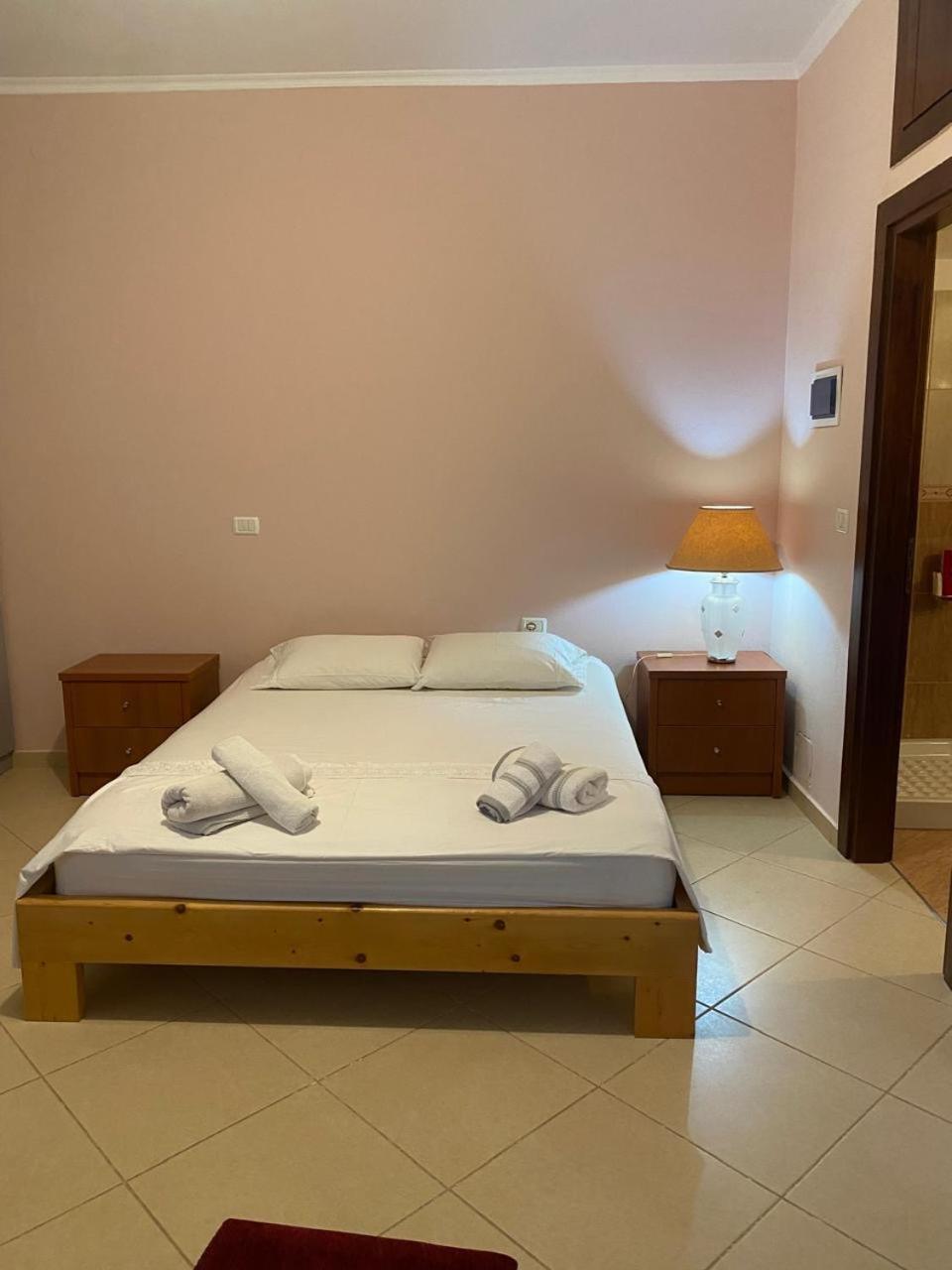 Yiannis & Victoria Villa photo 2