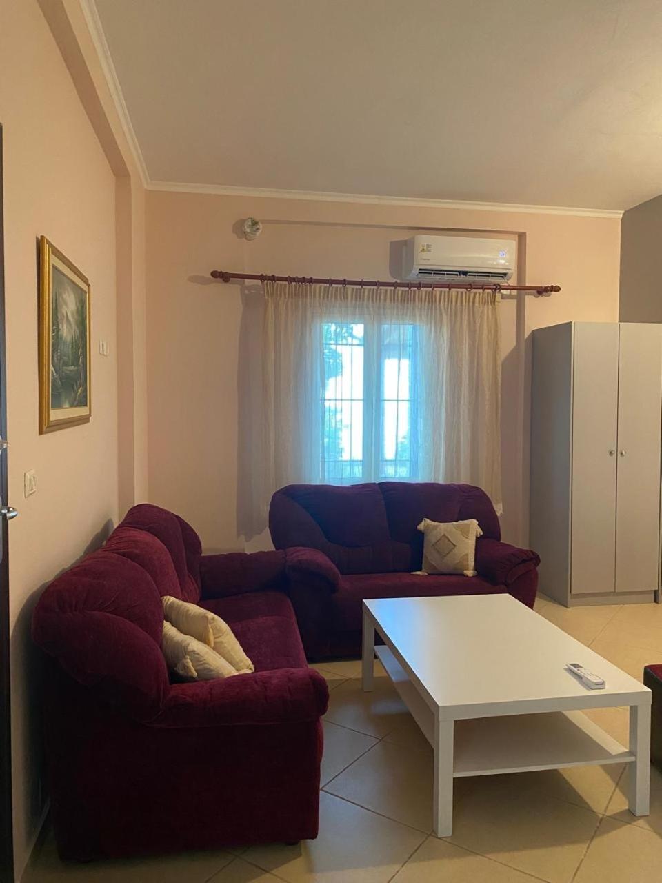 Yiannis & Victoria Villa