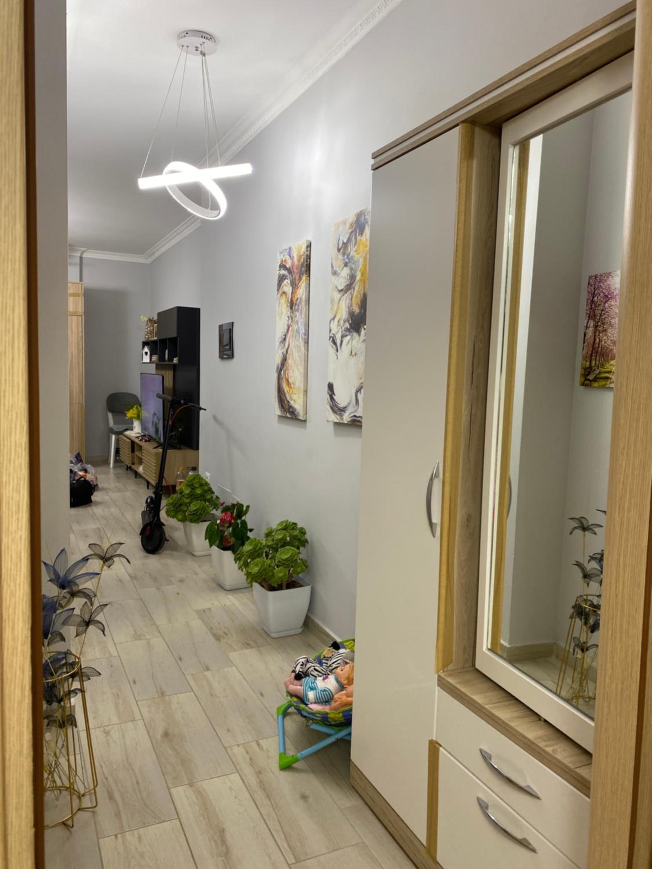 Grei Apartament