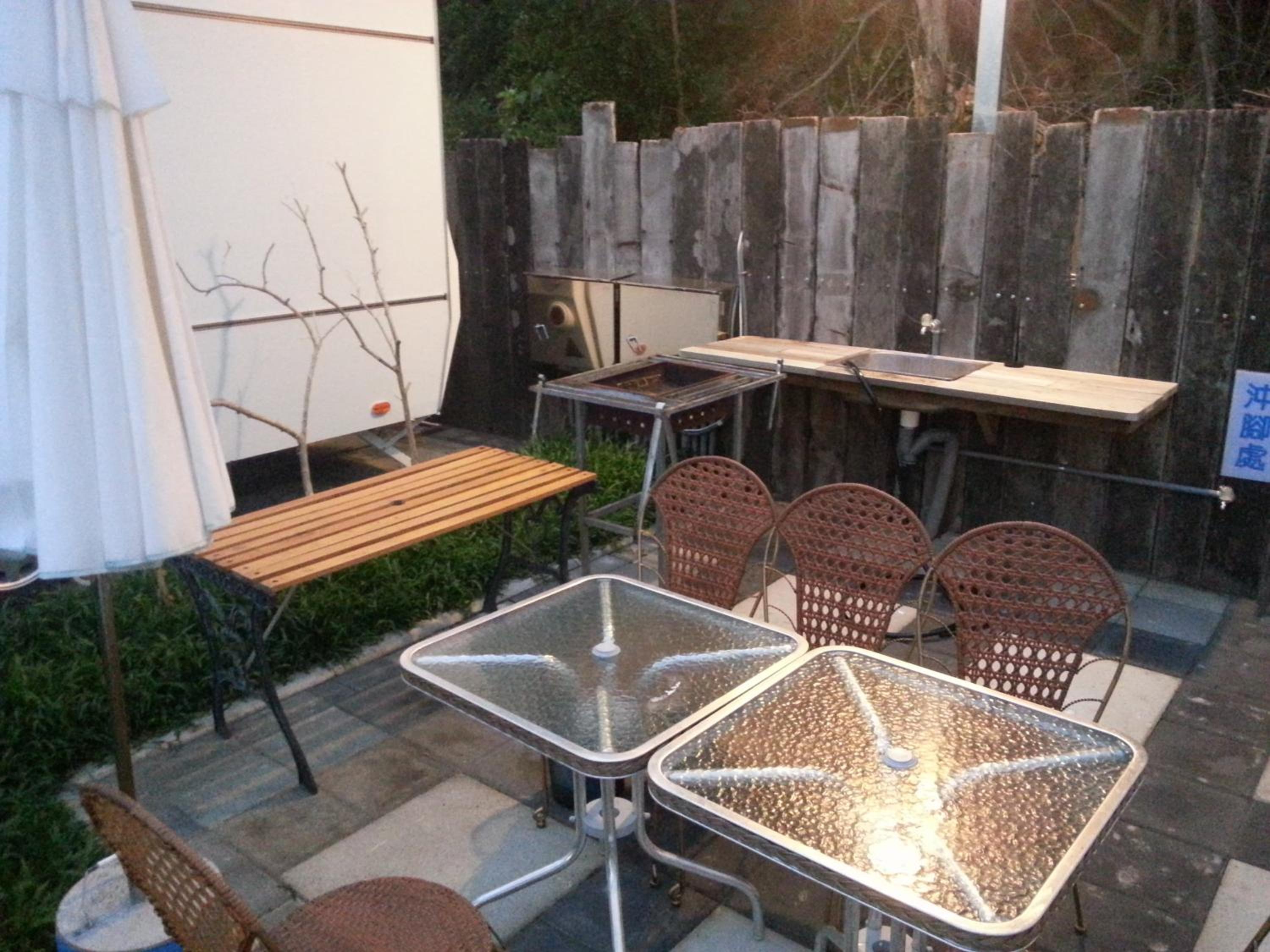 Kenting Houbihu Camping Car B&B