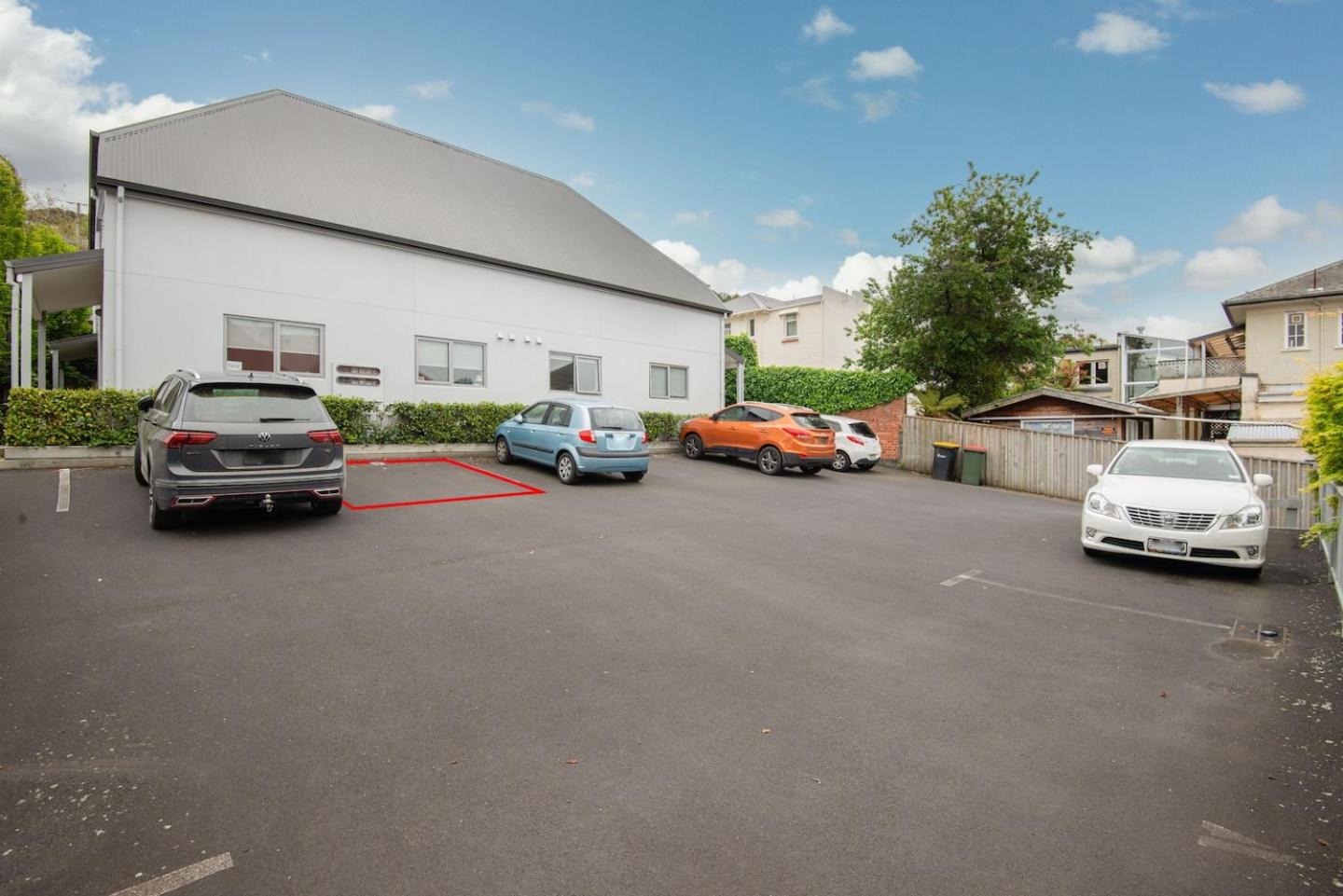 George Little Stylish, Peaceful & Convenient view 3