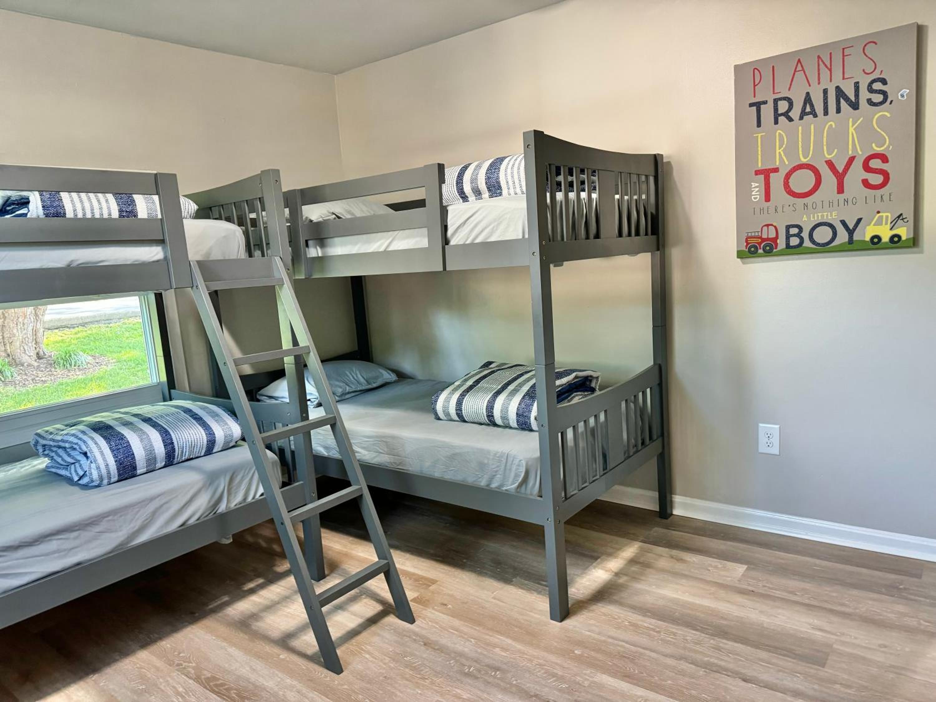 Holly Hill Haven - Property Image 11