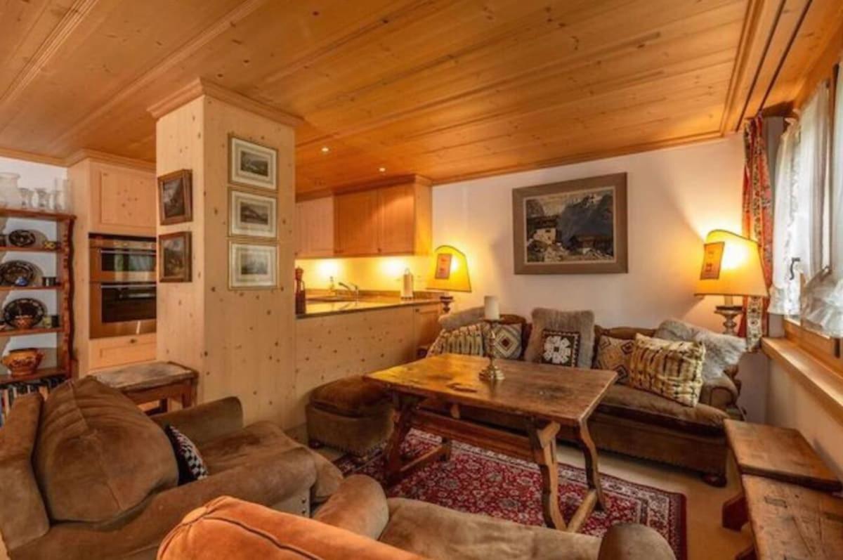 Ideally Located Ground Floor Flat in Saanen Center