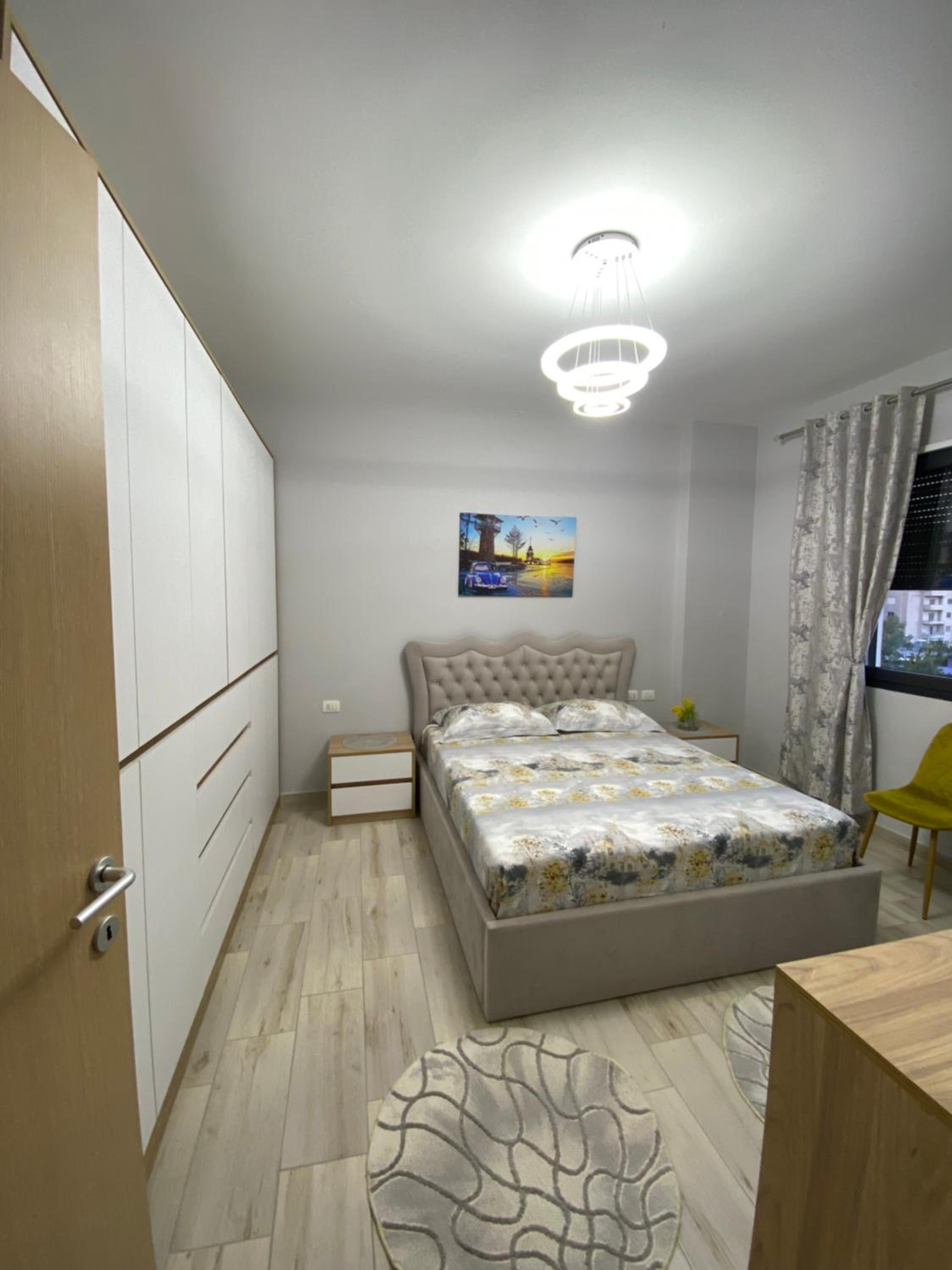 Grei Apartament