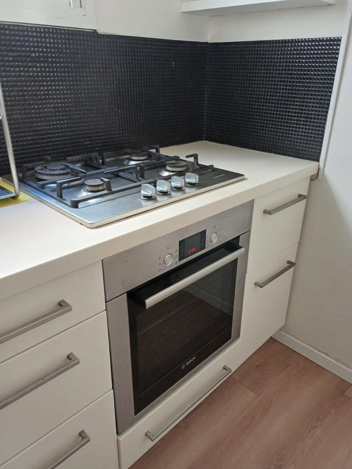Cozy Vibe Apartment Near Hayarkon Park view 5