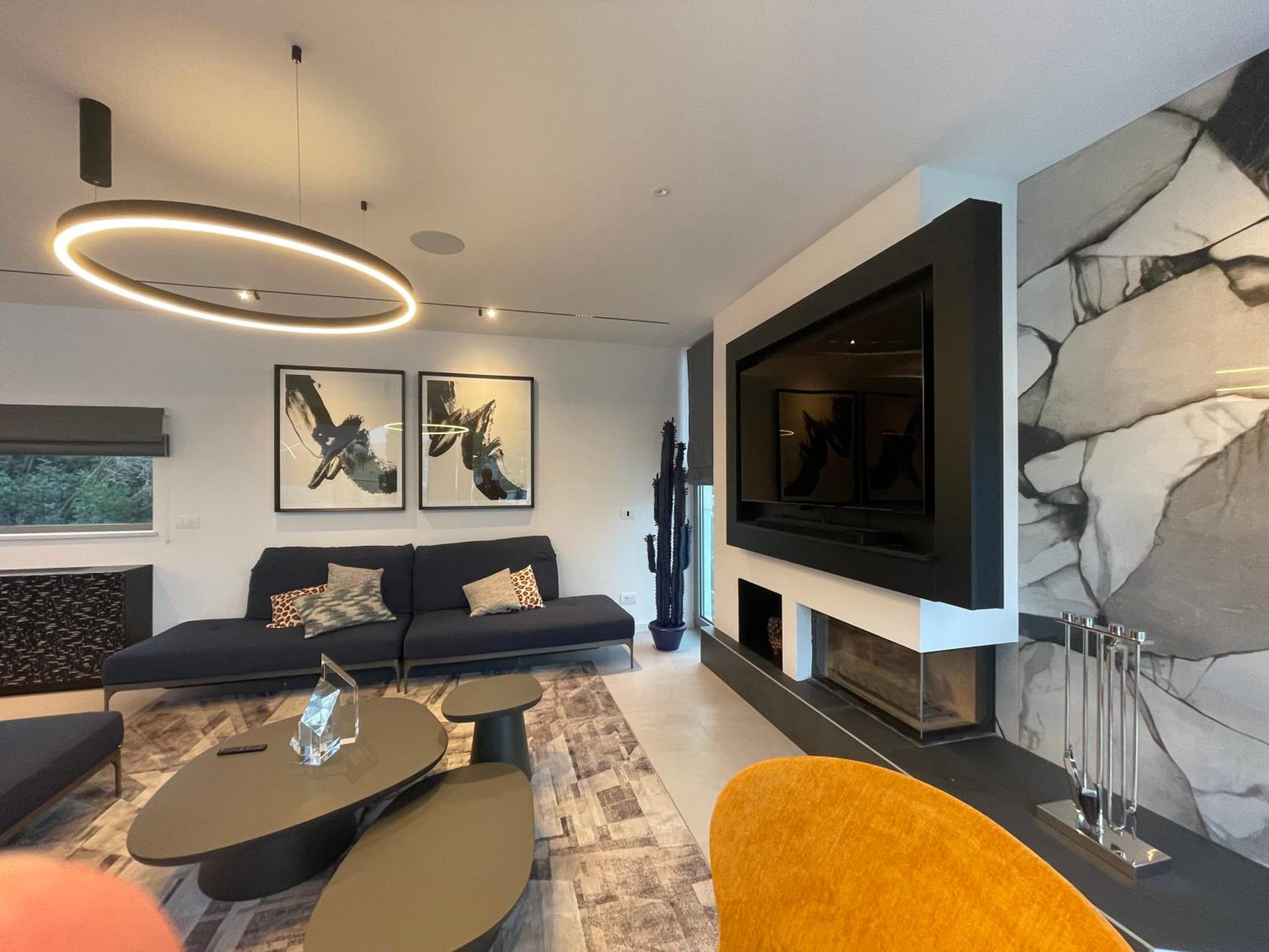 Newly Built Luxury Villa In Zrnovo Bay