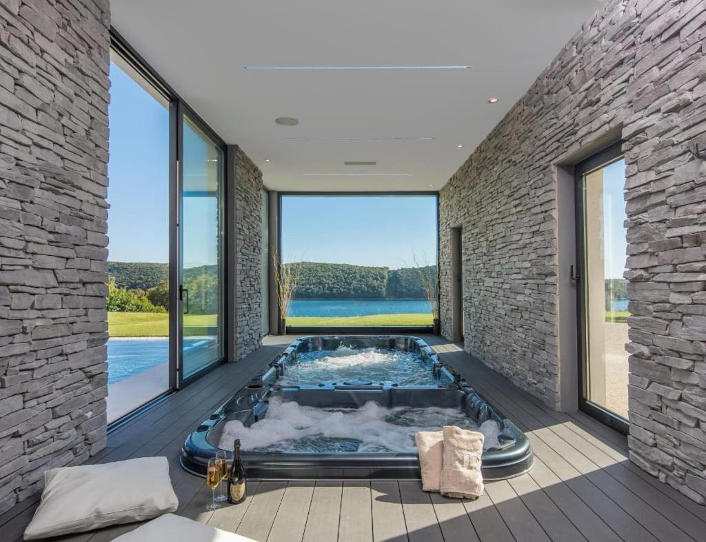 Villa with Beautiful Landscapes View of Istria view 2