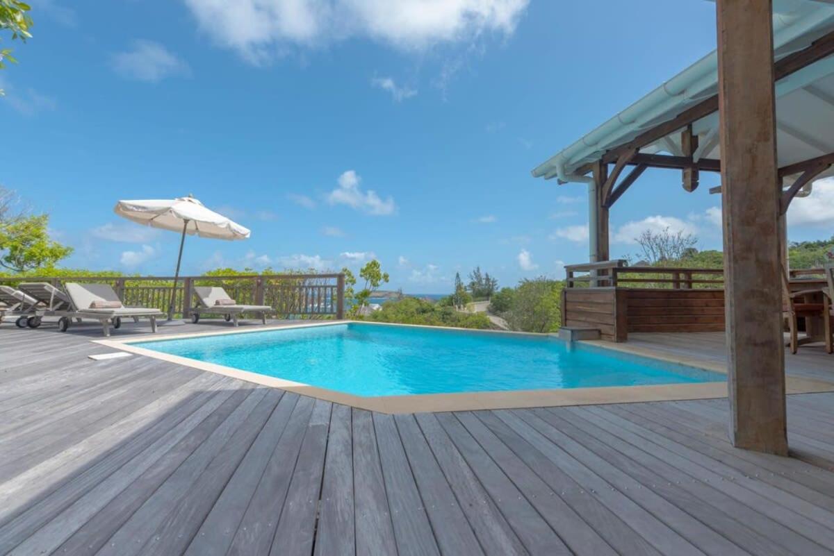 Tropical Breeze Villa in Domaine du Levant