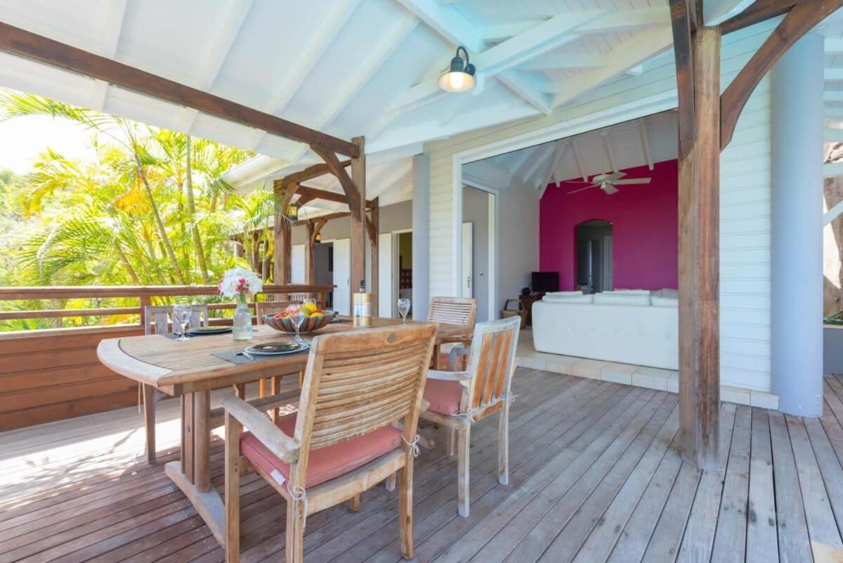 Tropical Breeze Villa in Domaine du Levant