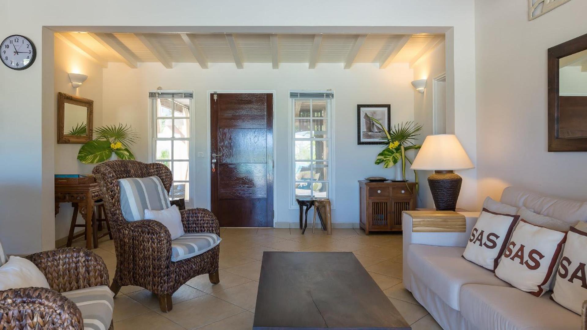 Ideally Located Villa with Indonesian Artworks