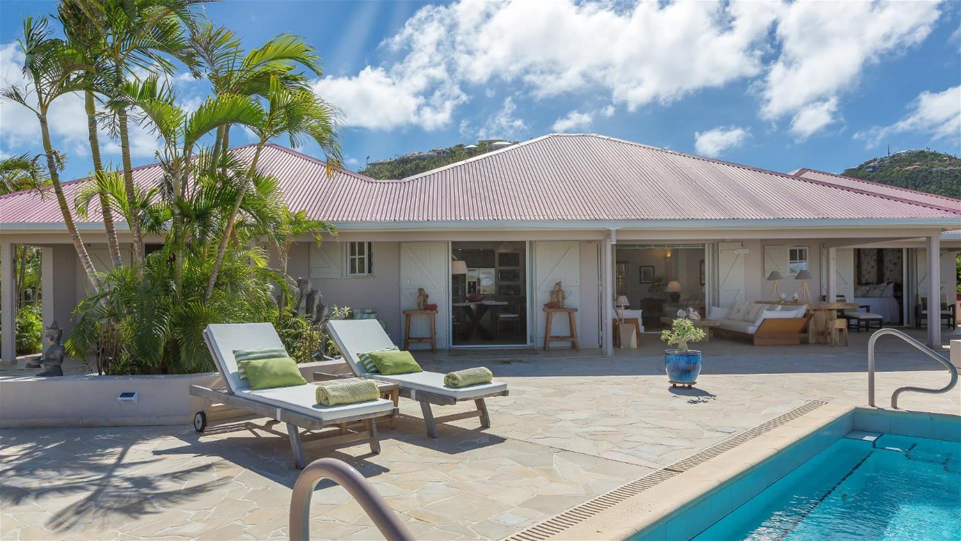 Ideally Located Villa with Indonesian Artworks