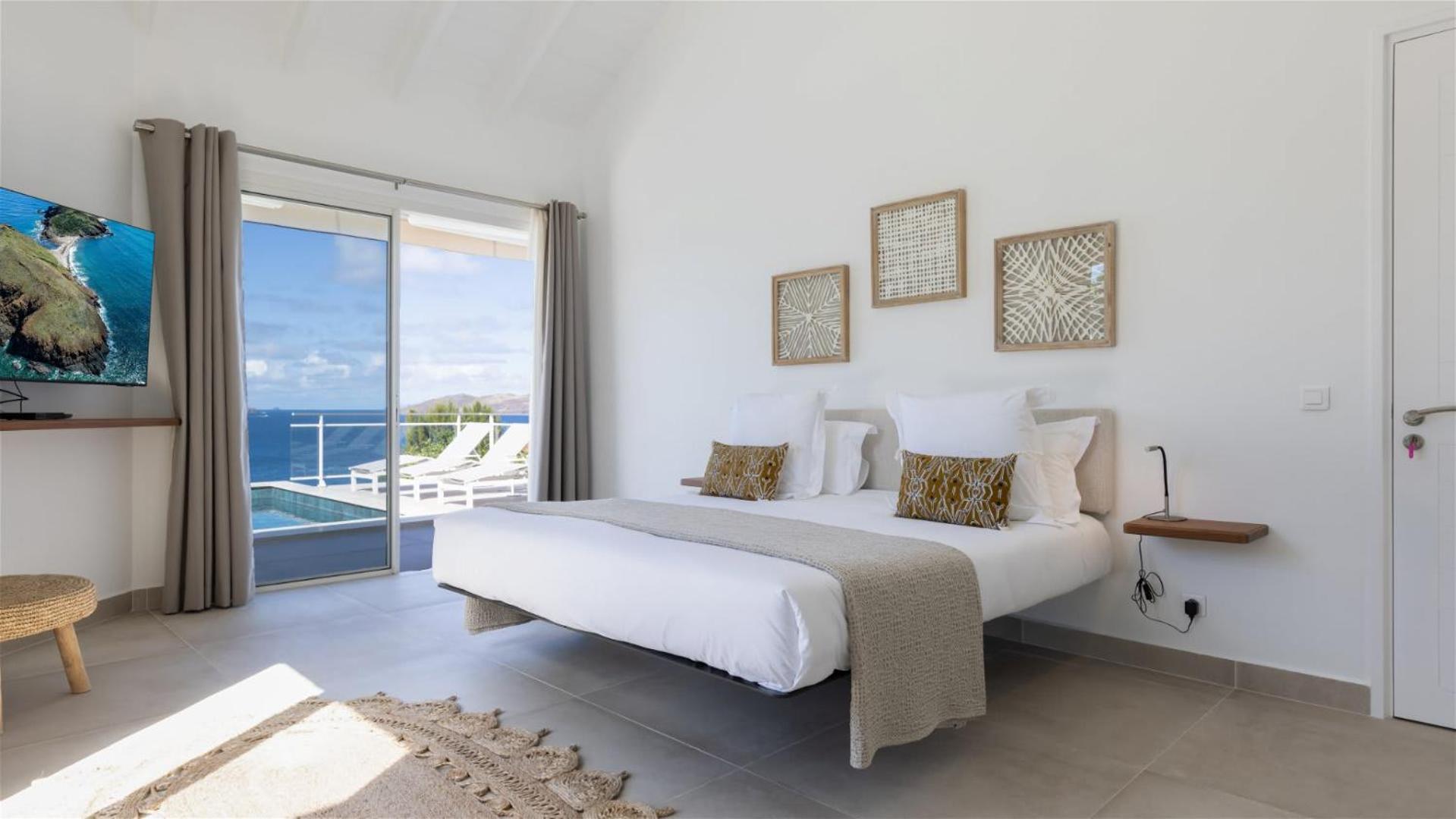 Splendid View Villa with Utmost Comfort