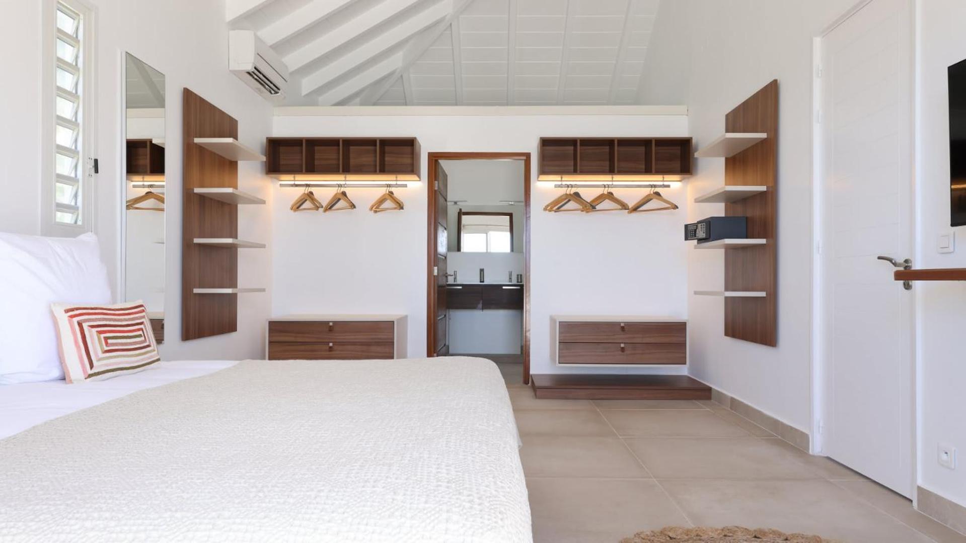 Splendid View Villa with Utmost Comfort