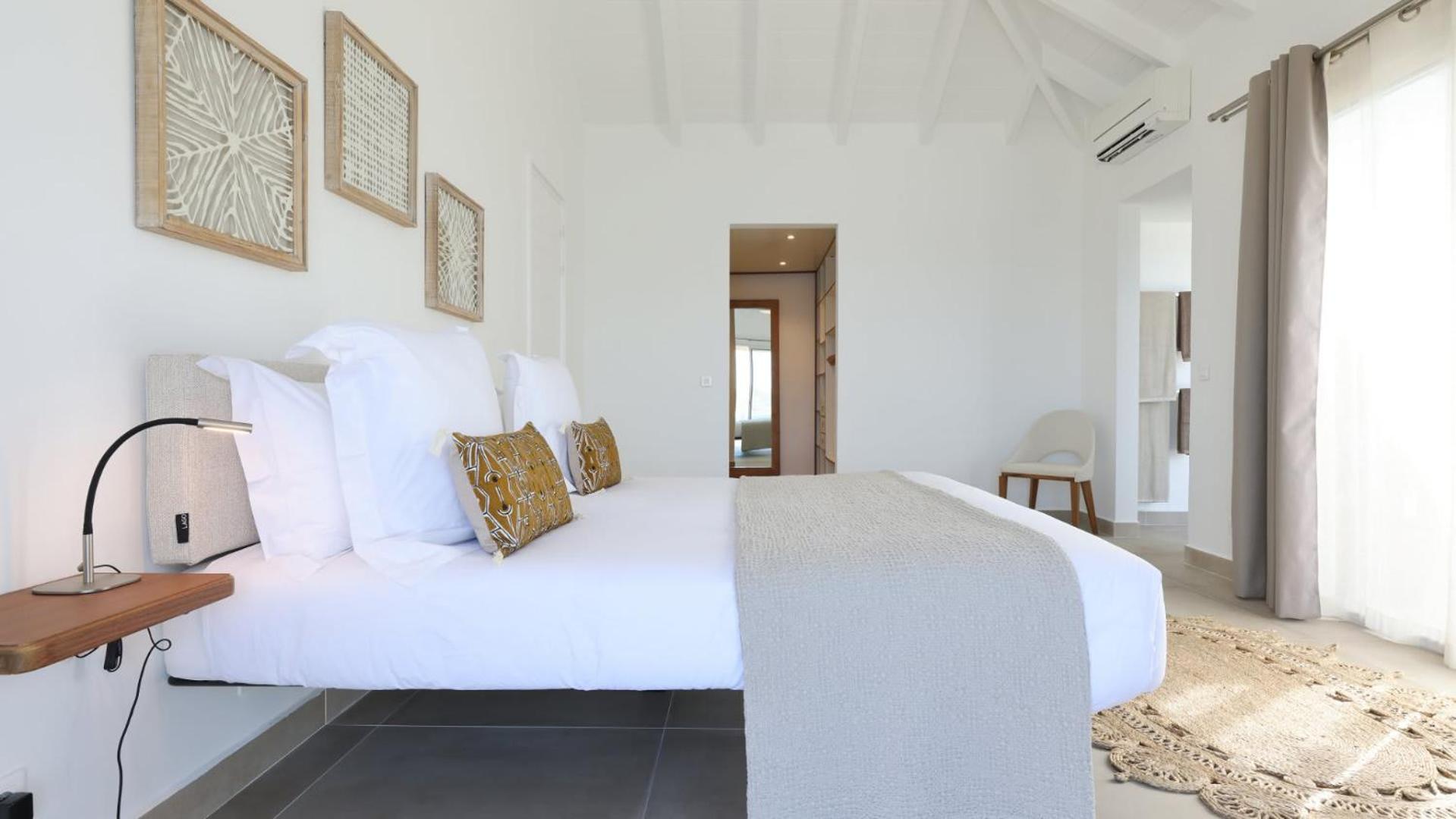 Splendid View Villa with Utmost Comfort