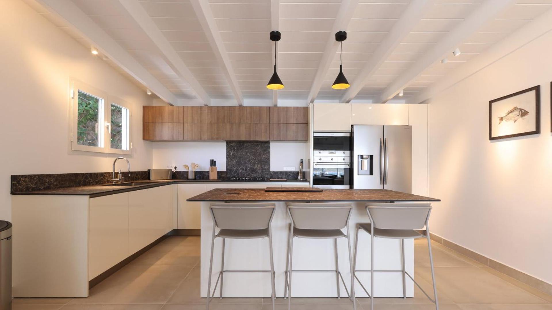 Splendid View Villa with Utmost Comfort