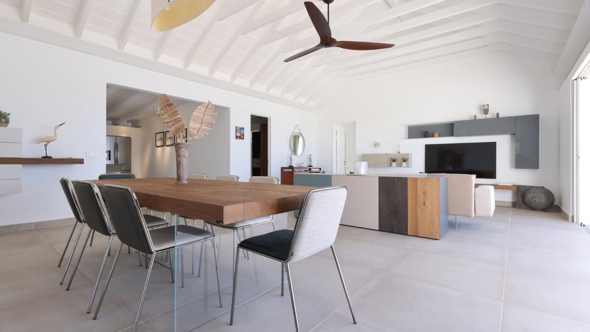 Splendid View Villa with Utmost Comfort