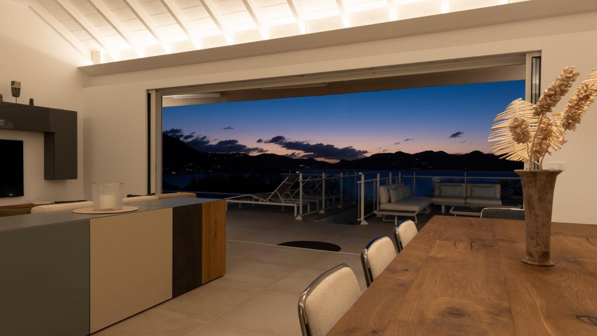 Splendid View Villa with Utmost Comfort