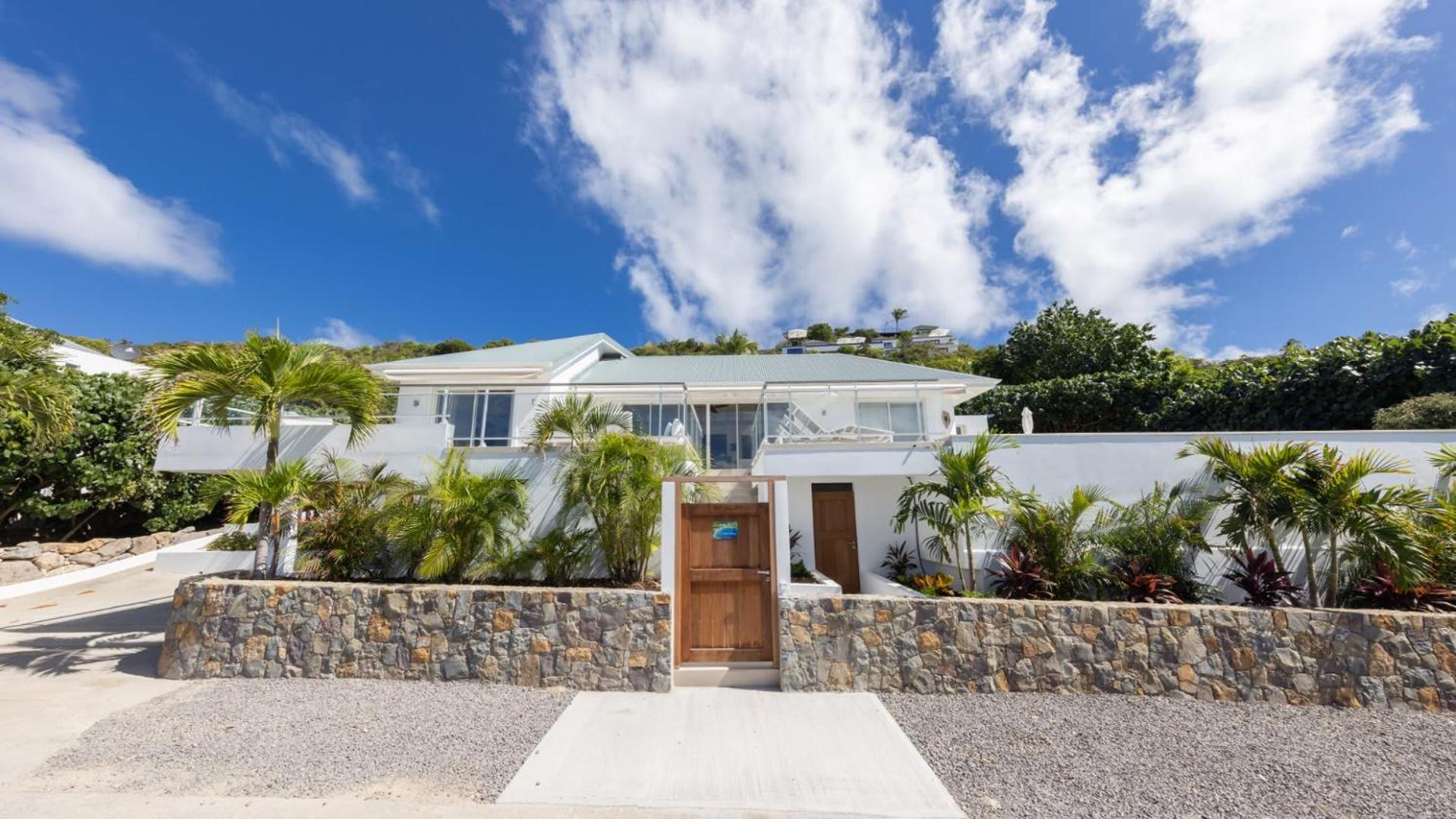 Splendid View Villa with Utmost Comfort