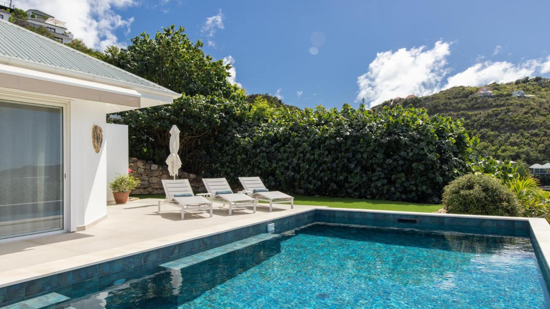 Splendid View Villa with Utmost Comfort