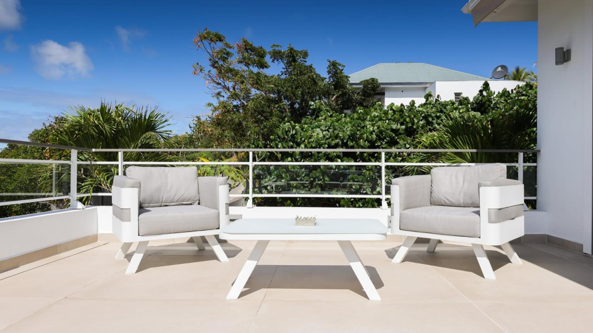 Splendid View Villa with Utmost Comfort
