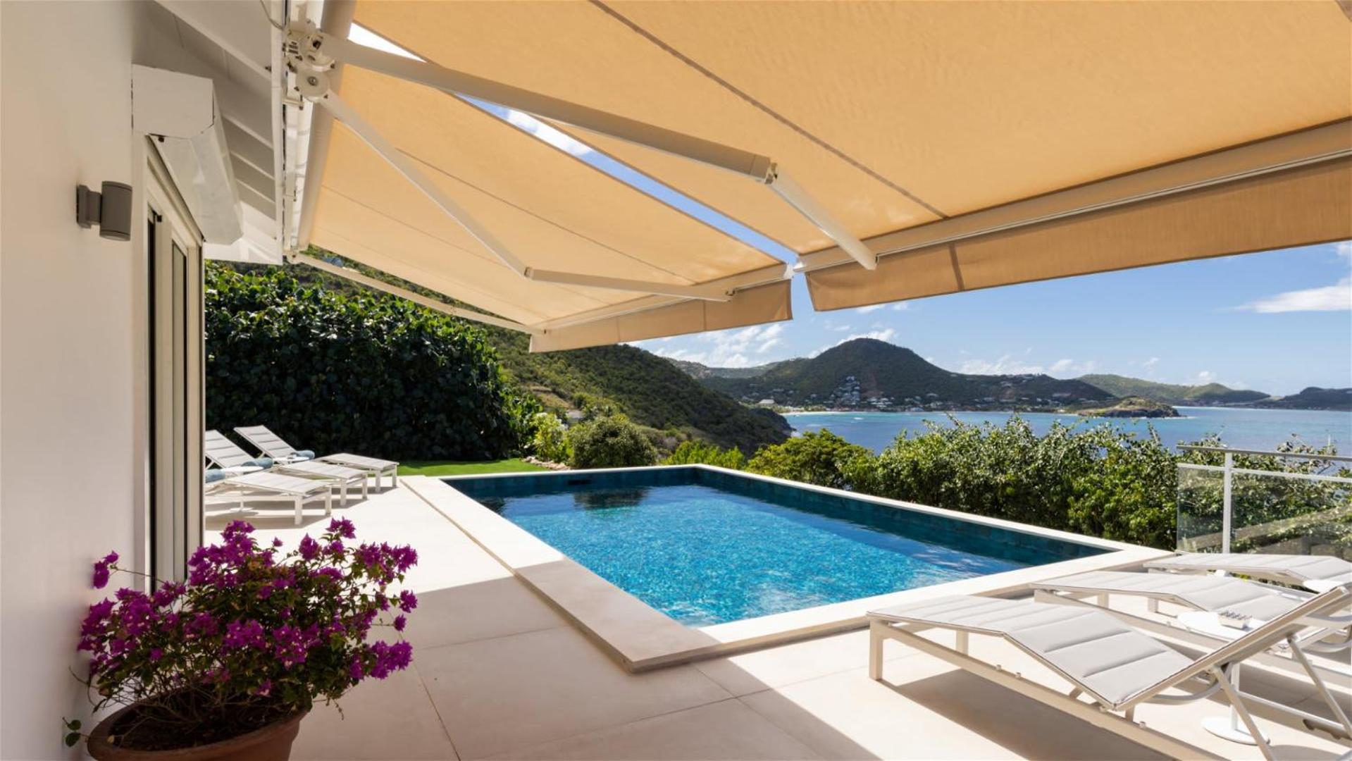 Splendid View Villa with Utmost Comfort