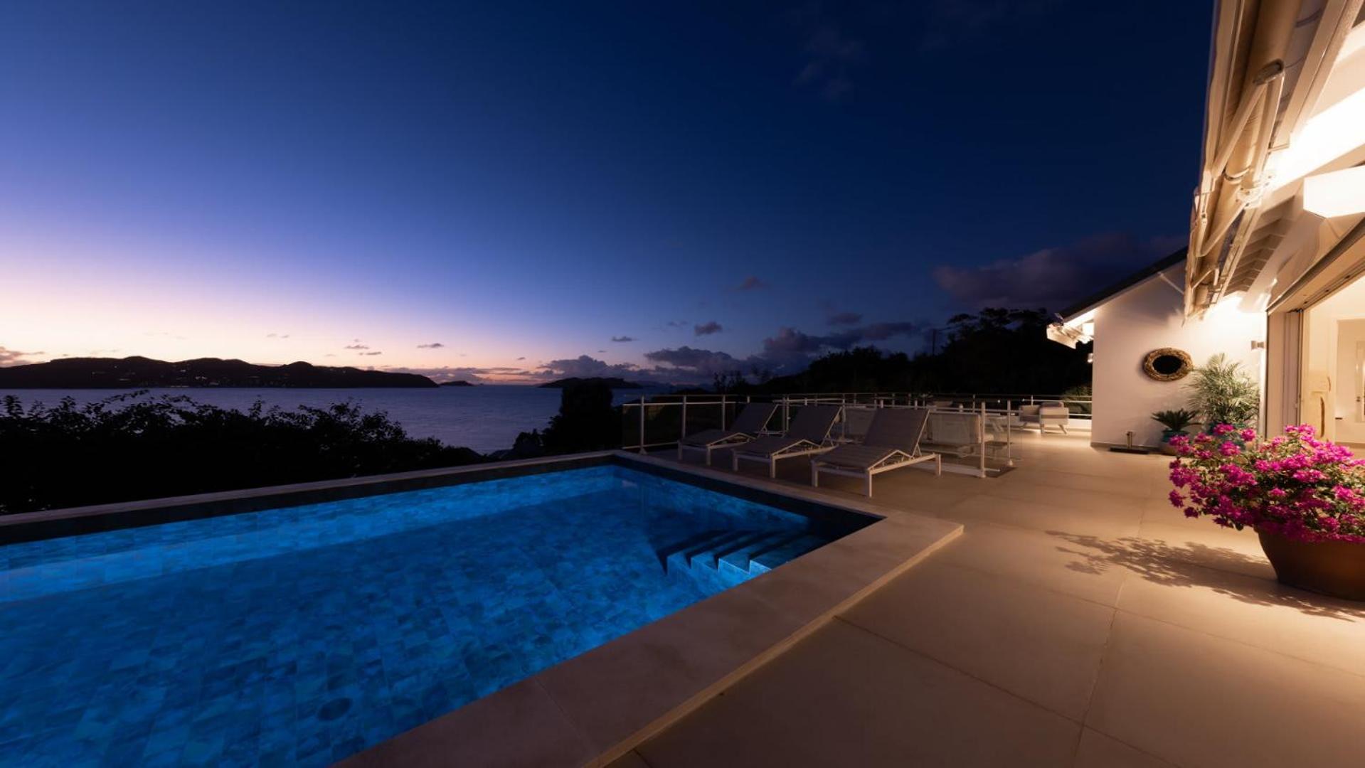 Splendid View Villa with Utmost Comfort