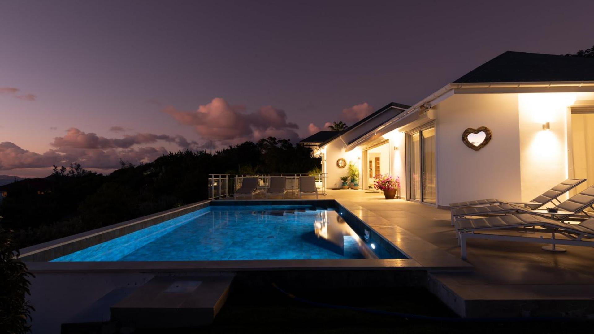 Splendid View Villa with Utmost Comfort