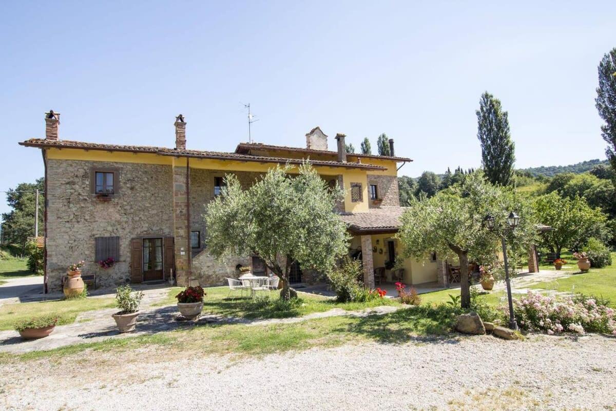 Four Seasons Villa Close to Art Cities of Umbria view 5