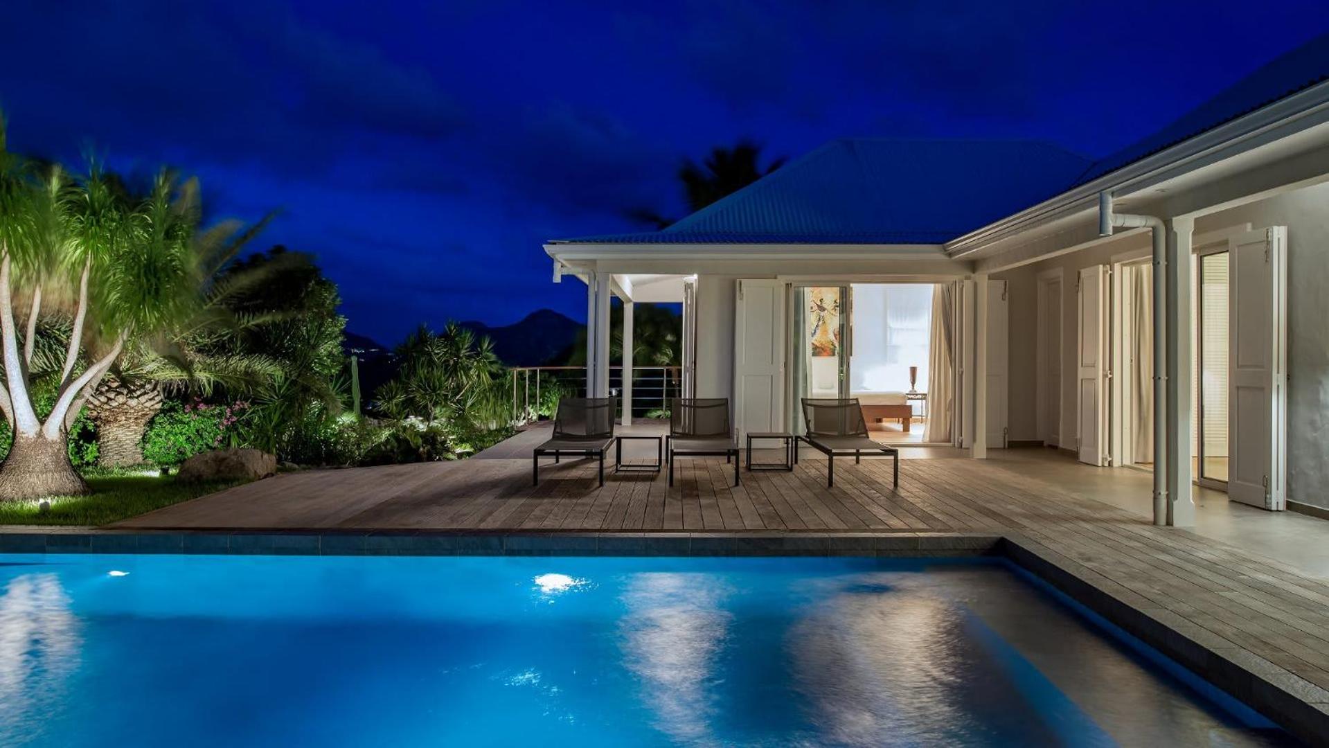 Secluded Villa with a Lavish Garden