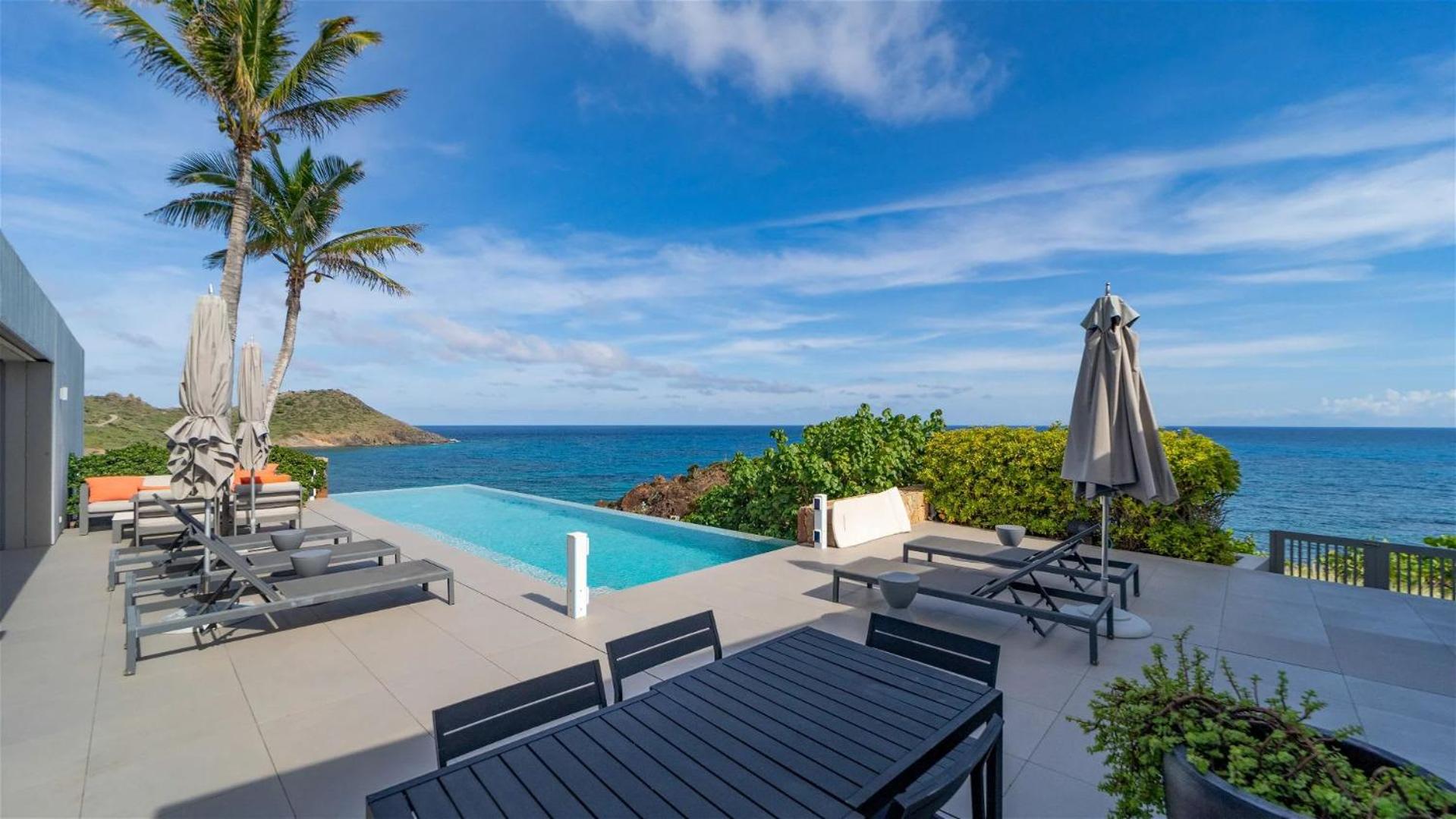 Paradise Perfection Lavish Villa in St-barths