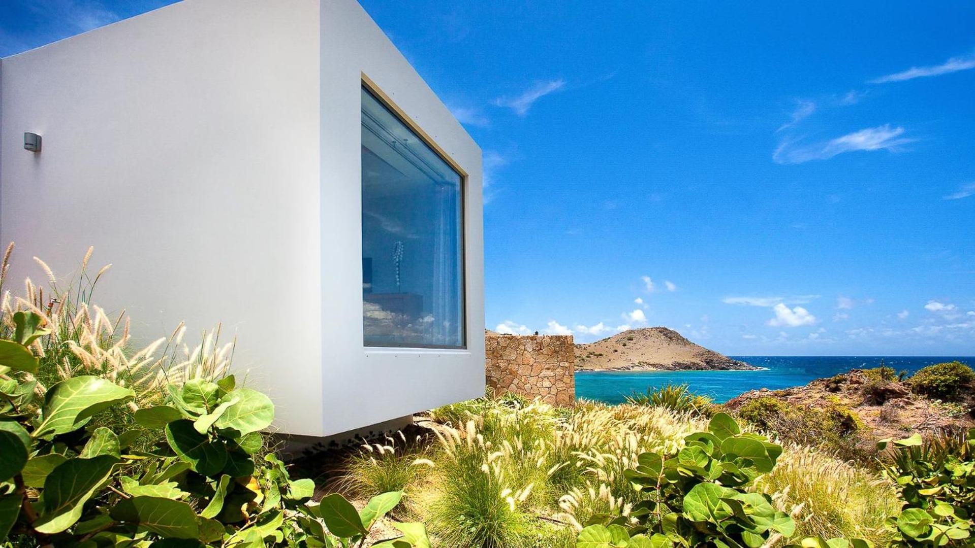 Paradise Perfection Lavish Villa in St-barths