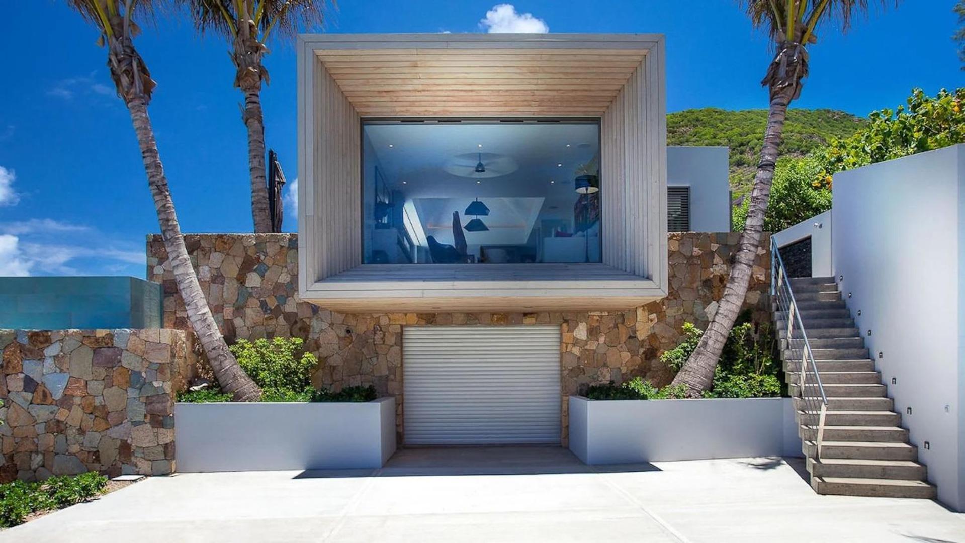 Paradise Perfection Lavish Villa in St-barths