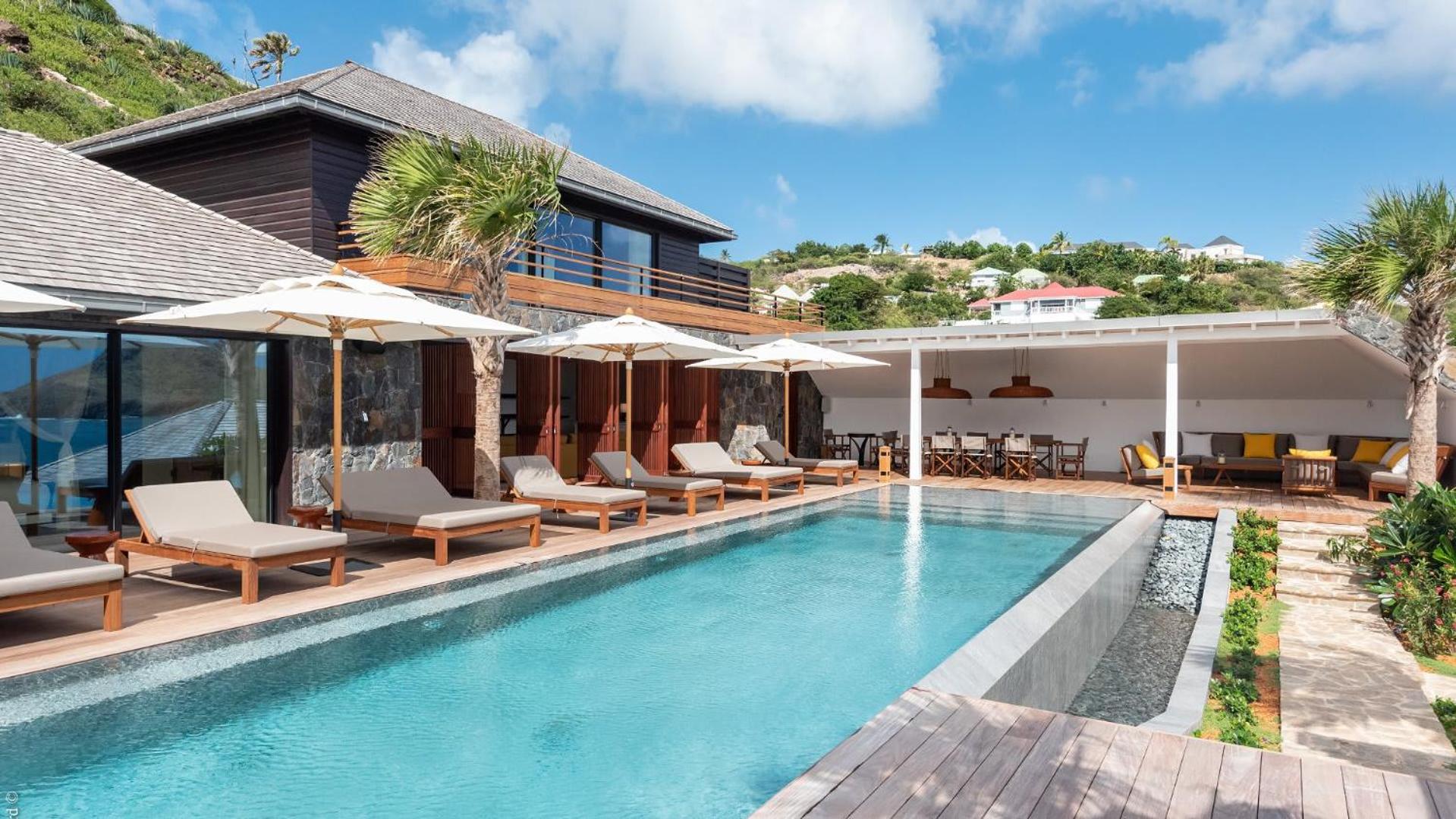 Spacious Villa with True Architectural Gem