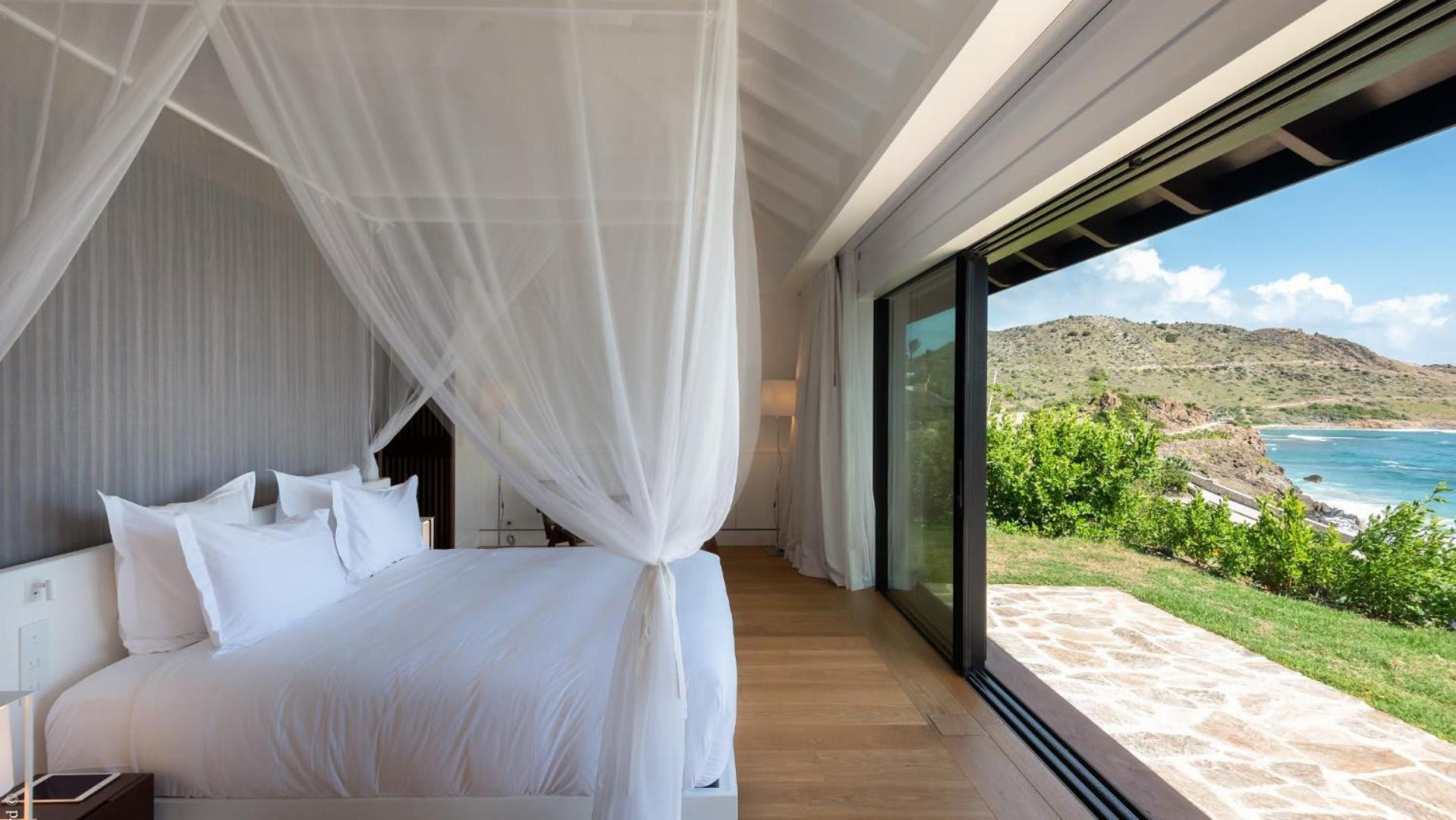 Spacious Villa with True Architectural Gem