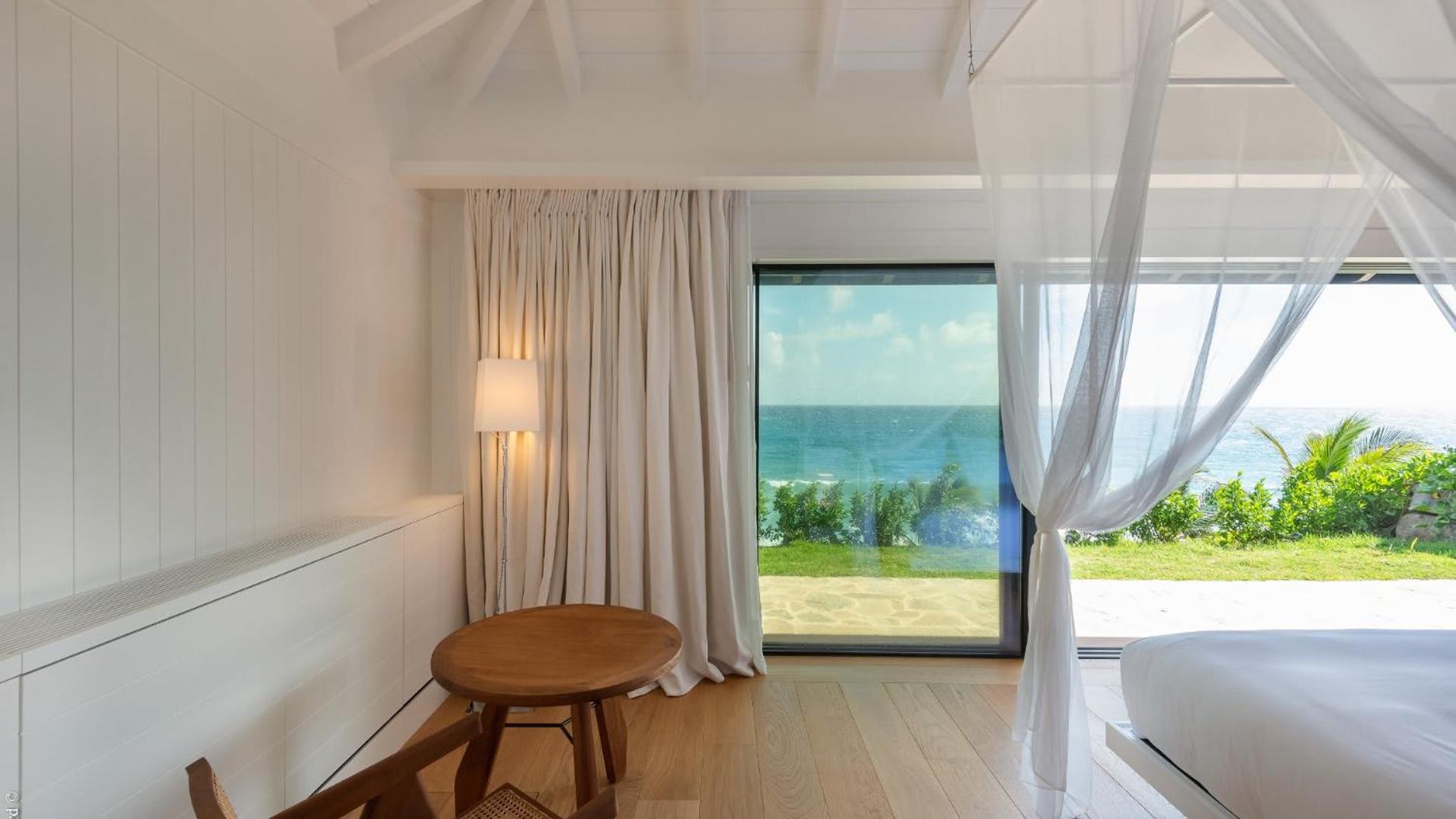 Spacious Villa with True Architectural Gem
