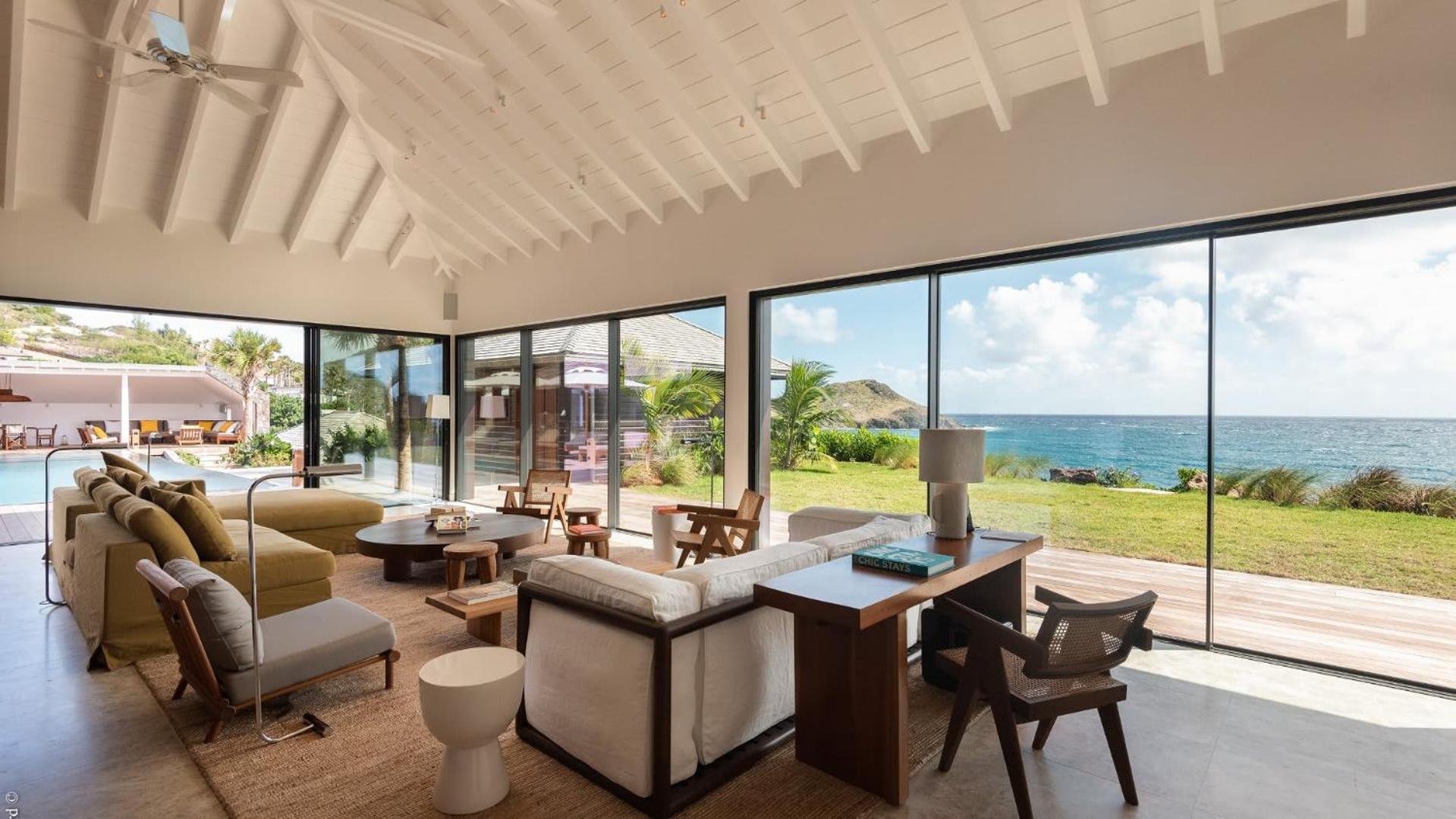 Spacious Villa with True Architectural Gem