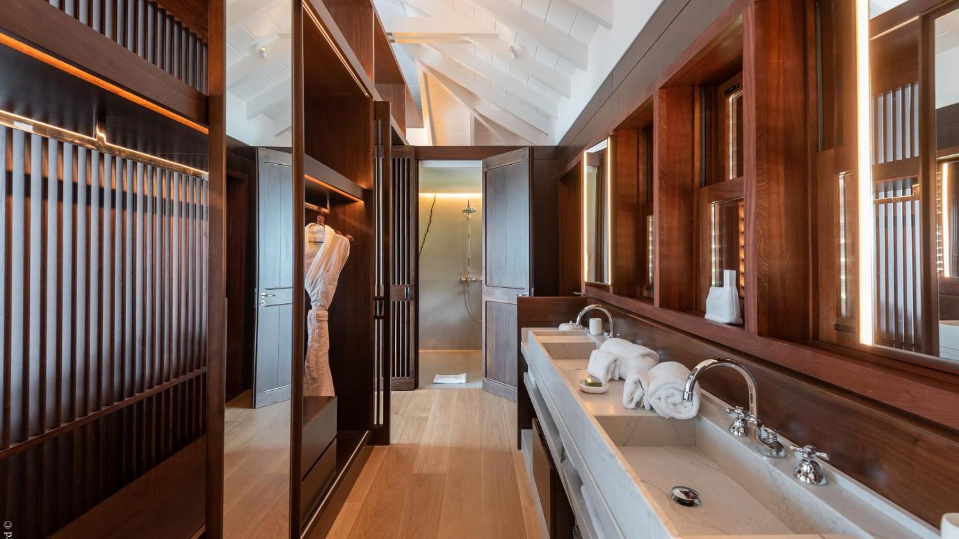 Spacious Villa with True Architectural Gem