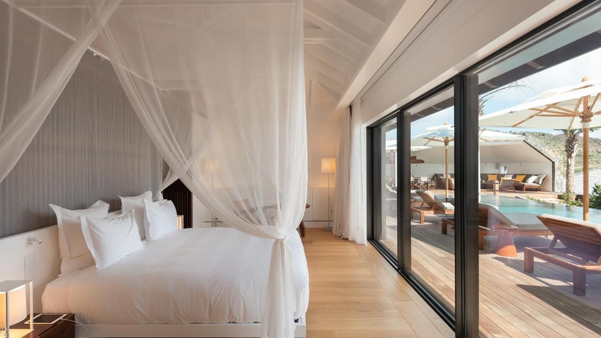 Spacious Villa with True Architectural Gem