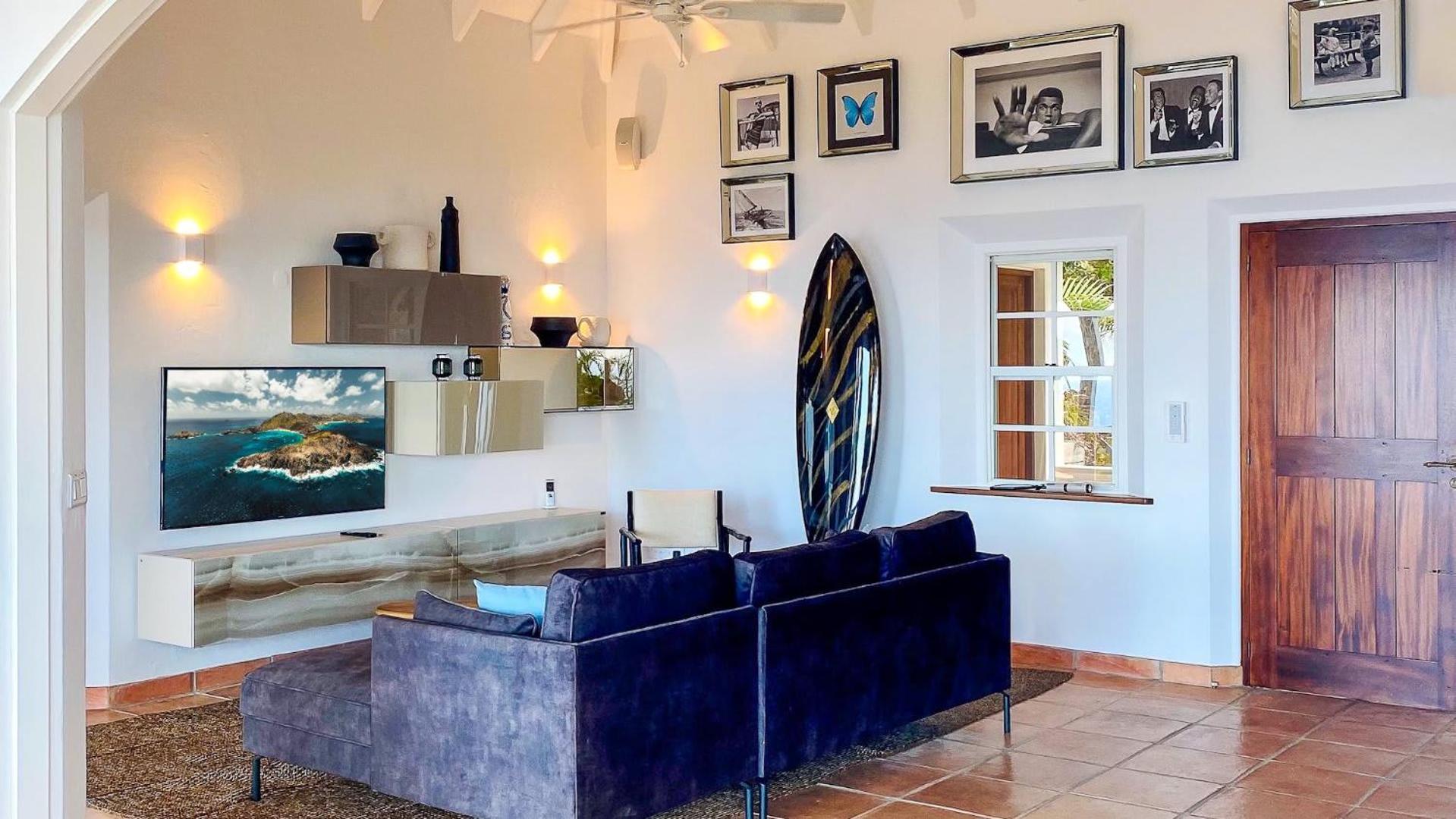 Ideally Located Gorgeous Villa
