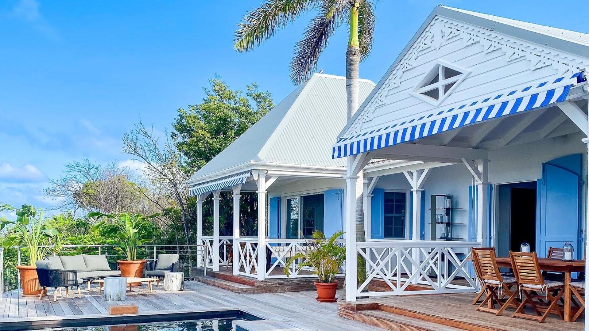 Ideally Located Gorgeous Villa