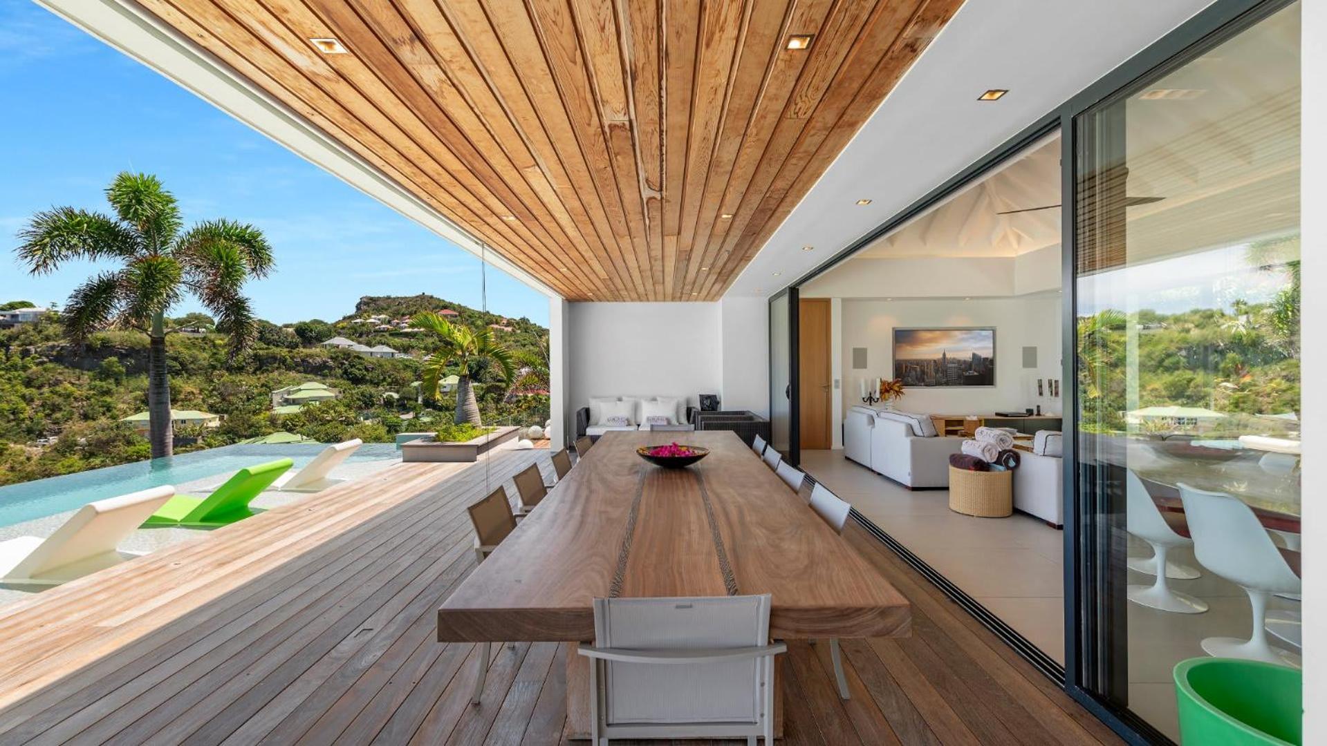Architecture Jewel set on a hillside