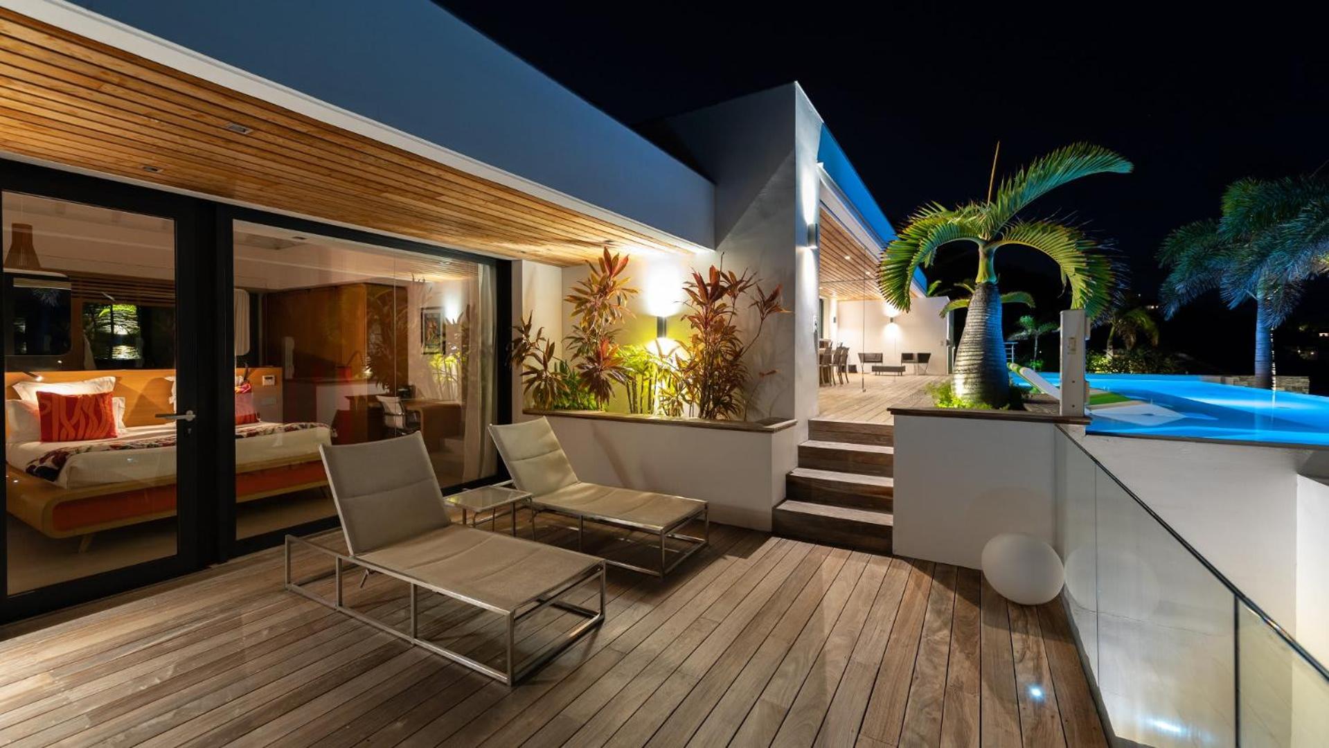 Architecture Jewel set on a hillside